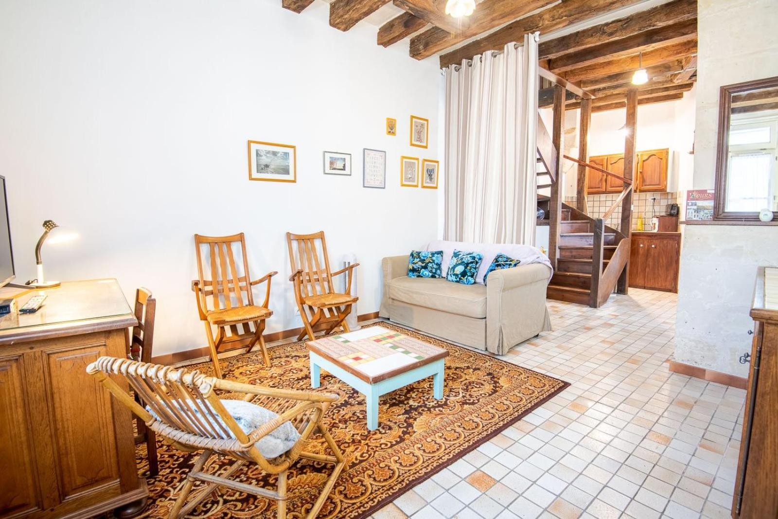 L'authentique - * Tours